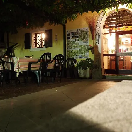 San Gallo Konukevi Moggio Udinese